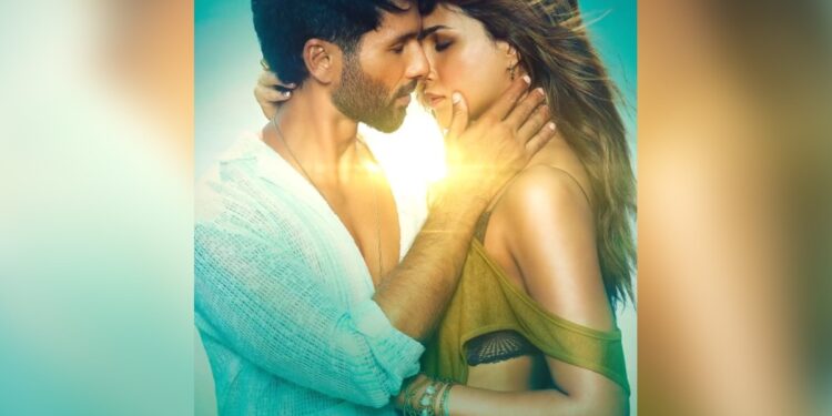 Valentine’s Day Proves Lucky for Shahid Kapoor and Kriti Sanon Starrer