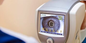 Unlocking Cardiovascular and Pulmonary Health Through Retinal Analysis