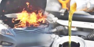 Understanding the Necessity of Periodic Engine Oil Replacement