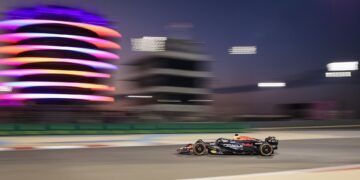 Red Bull’s Impressive Performance Sets the Pace in F1 Pre-Season Testing Opener