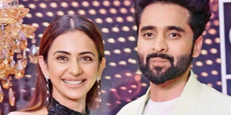Will This Celebrity Couple Opt For Tarun Tahiliani Over Sabyasachi and Manish Malhotra for Their Wedding?
