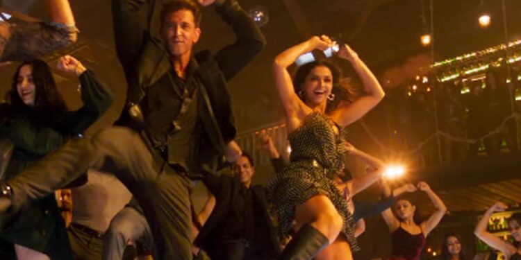 Challenging Journey for Hrithik and Deepika’s ‘Fighter’ to Achieve the Rs 200 Crore Milestone
