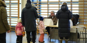 Finns Cast Their Votes for Presidential Election