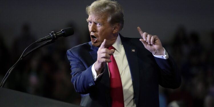 Trump Issues Warning to NATO Members to Increase Defense Spending