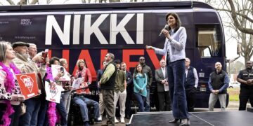 Nikki Haley Confronts Donald Trump in South Carolina With GOP Primary Approaching