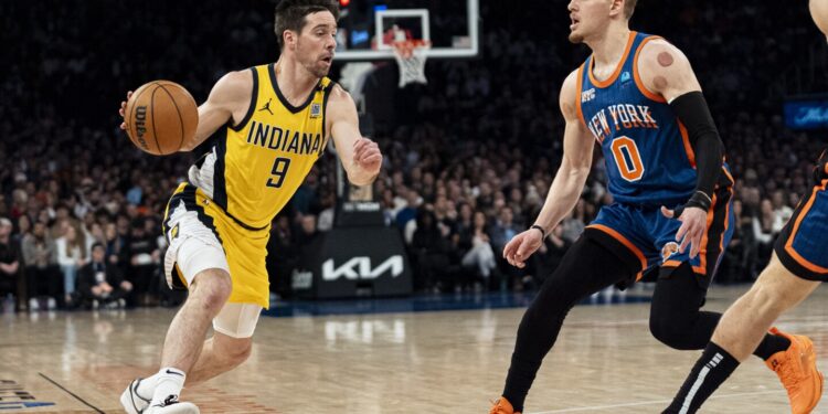 Turner and Haliburton Lead Pacers’ Charge in Victory Over Knicks