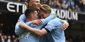 Dynamic Duo of Haaland and De Bruyne Power Manchester City in Pursuit of Premier League Title