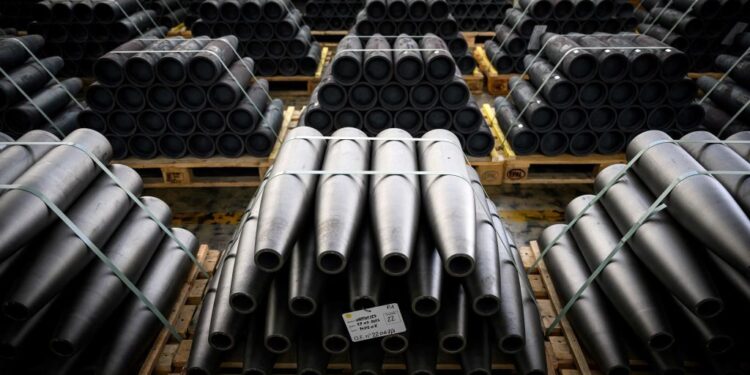 Portugal Contributes $109 Million to Support Czech Initiative Delivering Shells to Ukraine