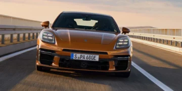 Announcing the Arrival of the 2025 Porsche Panamera and the Defender OCTA: Latest Automotive Developments