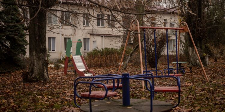 Russian Official’s Spouse Attempted Adoption of Ukrainian Child Ends in Controversy