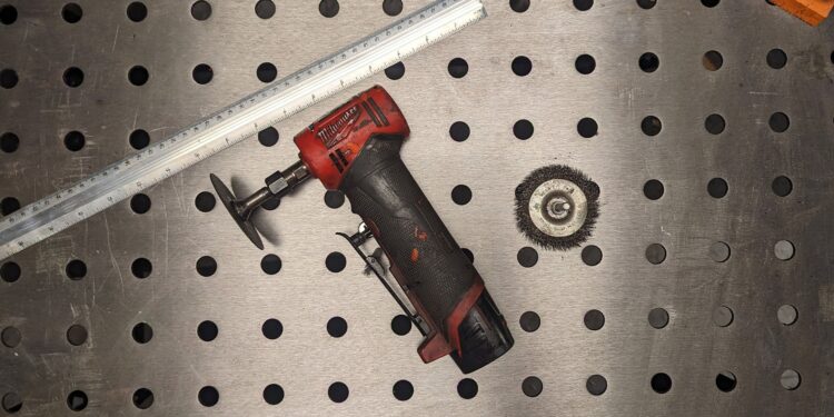 Get Your Hands on Milwaukee’s M12 Grinder with Amazon’s Excellent Deal Today