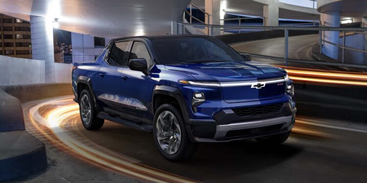 Chevrolet Unveils the 2024 Silverado EV RST with 440-Mile Range Priced at $96,495