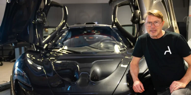 Upcoming Mercedes-Benz G 580 with Electric Drive, Mika Häkkinen’s Unique McLaren P1 for Sale: Current Automotive Updates