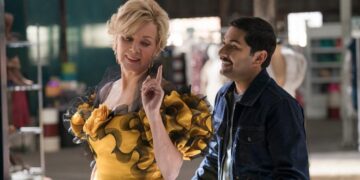Recap of Hacks Season 3 Premiere: Deborah Vance Shines in “Just For Laughs”