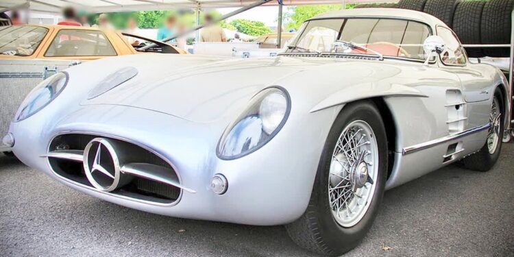 The Exorbitant Price Tags of the World’s Most Prestigious Vintage Cars