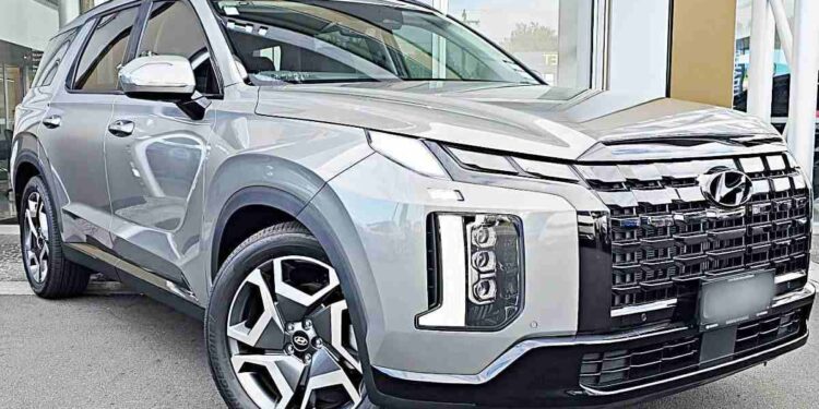Comparing Hyundai Palisade and Honda Pilot: A Battle for SUV Supremacy