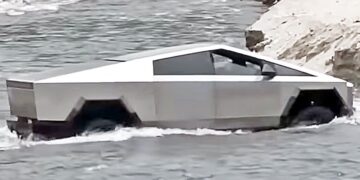Tesla’s Cybertruck Struggles in River Crossing: A Harsh Blow for the Innovative Automaker