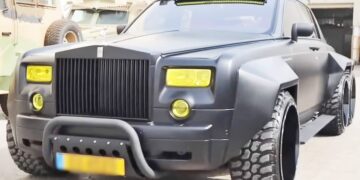 The Extraordinary Evolution of the Rolls-Royce Phantom into a 6-Wheeled Behemoth