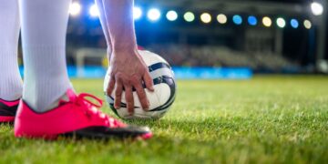 Study Reveals 20% of Professional Soccer Players Use Snus or Nicotine Pouches | UK News