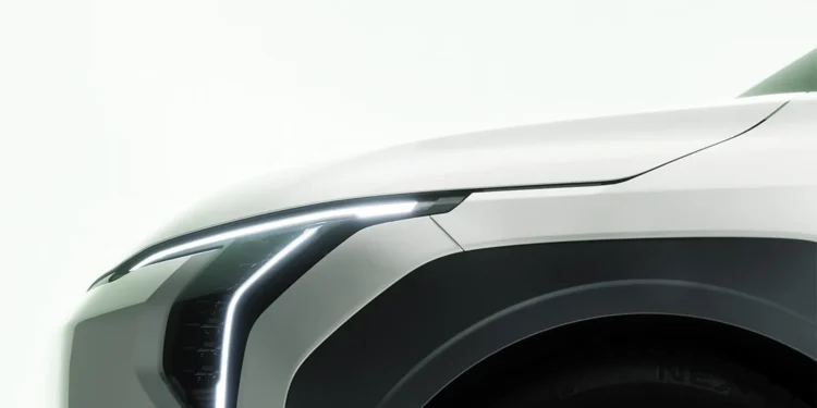 Kia Set to Unveil All-New EV3 Electric Crossover on May 23
