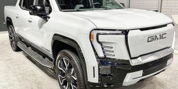 Top Electric Pickup Trucks Generating Buzz in 2024
