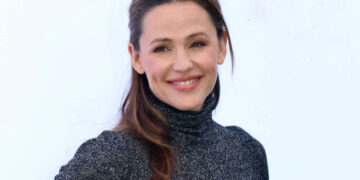 Jennifer Garner Shares ‘Profound’ Thanks to Educators as She Reflects on Her Children’s Academic Milestones