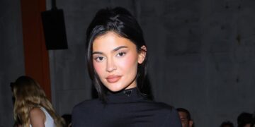 Kylie Jenner Opens Up About The Hurtful Comments Regarding Her Looks | Kylie Jenner News