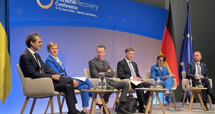 Insights on Why Investing in Ukraine is Beneficial for Foreign Companies, Says US Special Representative